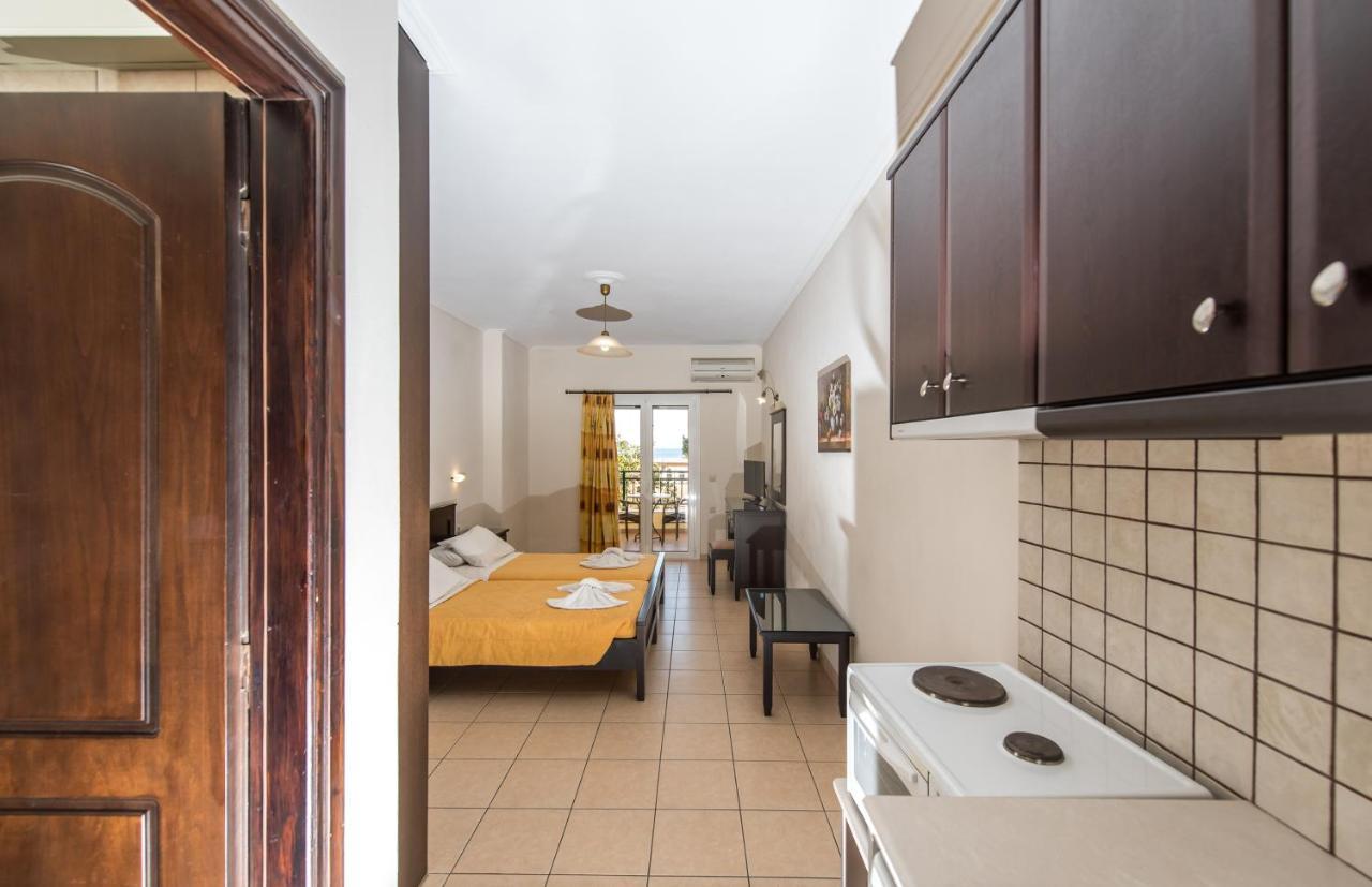 Lithakia  Koukla Mare Bed & Breakfast エクステリア 写真